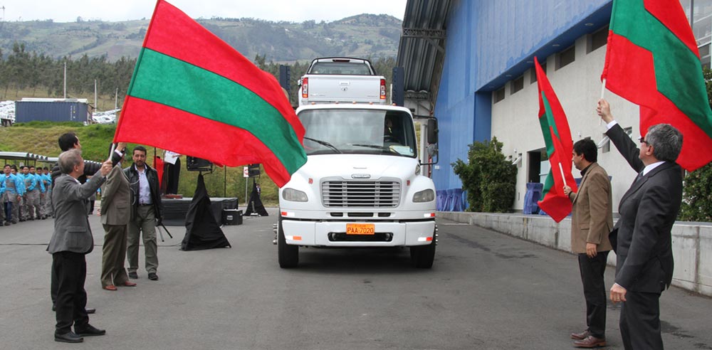 Noticias Ambacar CIAUTO: Primera exportación de vehículos