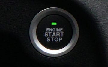 SUV Ambacar Shineray SWM con botón de encendido